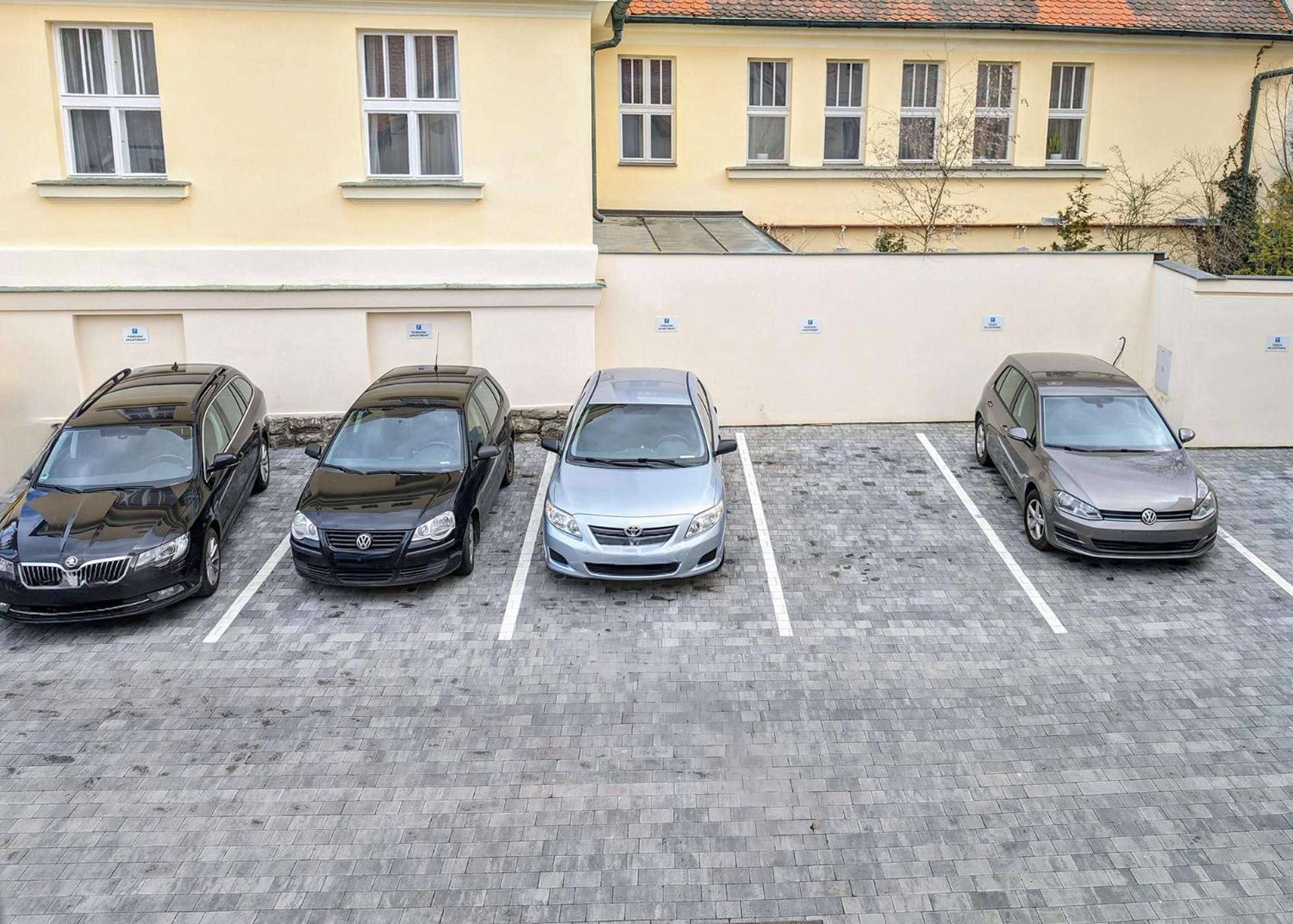 Residence Wurmfeld - Rodinny Apartman S 3 Loznicemi Cesky Krumlov Luaran gambar